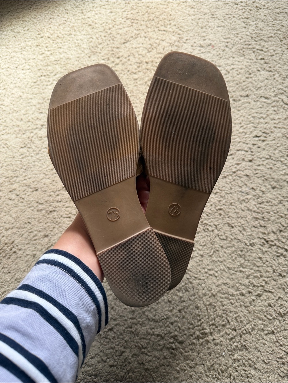 Target Sandals - Picture 4 of 4